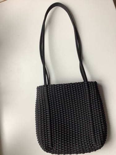Schöne geflochtene tasche zum - geflochtene,