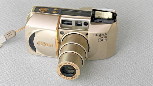 Nikon lite touch zoom 150 - nikon,