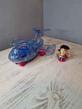 Fisher Price Little People DC Wonder Woman's unsichtbares Flugzeug/Jet mit...