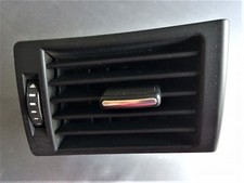 Audi S4 A4 8E B7 Frischluftströmer Luftdüse vorne links schwarz 8E0820901F