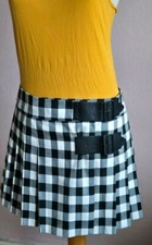 BENETTON SCHOTTEN ROCK GR. 36 SCHWARZ WEISS , MINI, MIT RIEGEL, INNENFUTTER 