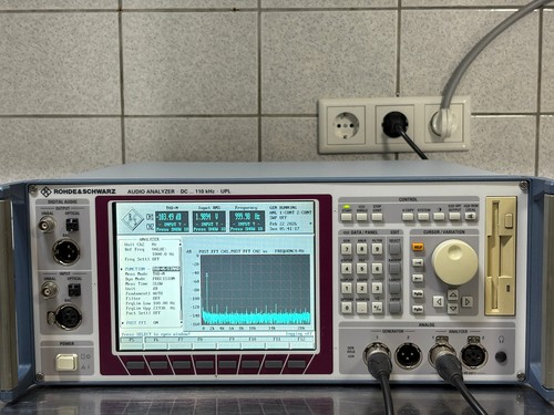 Rohde schwarz upl - &,