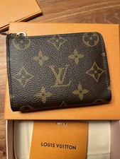 Louis Vuitton Noa Compact