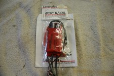 Nagelneuer flugregler - nagelneuer,