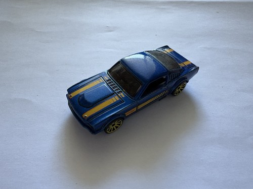 Hot wheels ford mustang - ford,