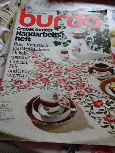 Burda vintage handarbeitsheft - vintage,