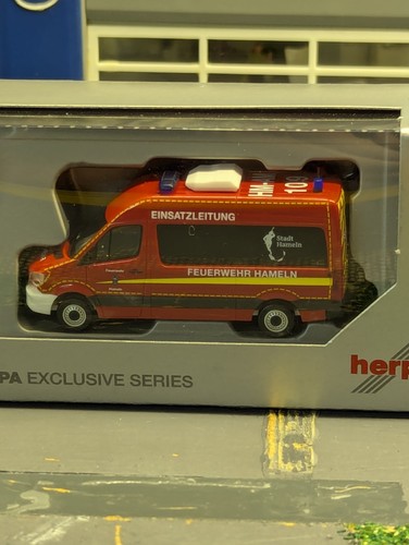 Herpa mercedes benz - herpa, sprinter
