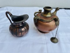 Vase und Kessel  aus Kupfer