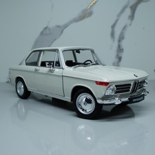 BMW 2002Ti von Welly - Maßstab 1:24 Diecast Modell Oldtimer Retro Auto