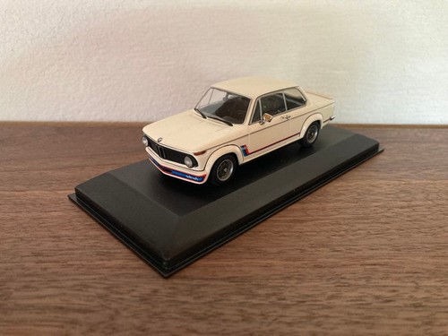 Minichamps bmw 2002 turbo - 1/43,