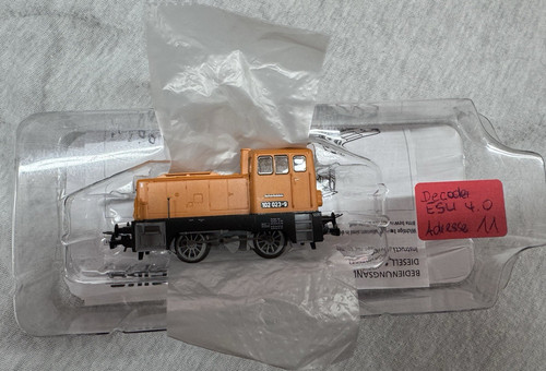 Piko diesellok 102 - br,