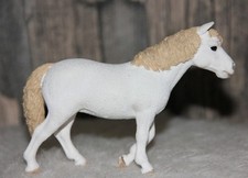 Schleich Dartmoor Pony Stute