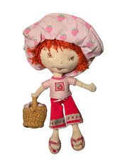 Emily Erdbeer Plüsch Puppe