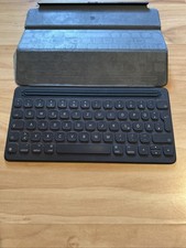 Apple Smart Keyboard 10,5" für iPad Pro 7, 8, 9, Air 3, QWERTZ, MX3L2D/A, A1829