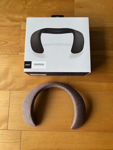 Bose wearable neck - wearable, speaker