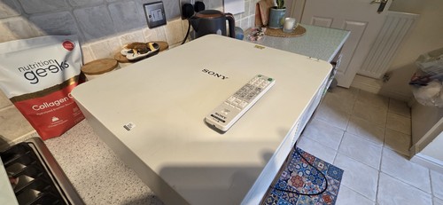 Sony vpl fhz65 - sony, vpl-fhz65