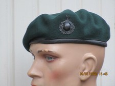 Royal Marines Commando Barett, dunkelgrün, original, Gr. 57 mit Abzeichen