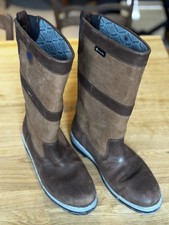 Dubarry of Ireland - Ultima