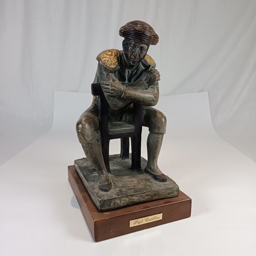 Hochwertige gipsfigur eines - gipsfigur,