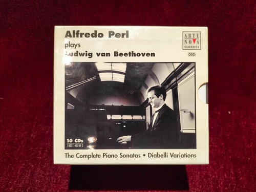 Alfredo perl plays beethoven - plays,