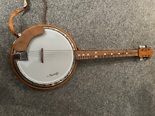Gitarren-Banjo Mustang