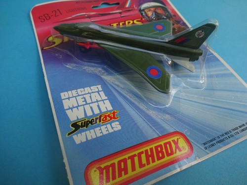 Matchbox lesney - by,