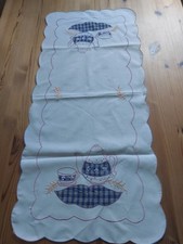 Tischläufer Küche/Eßzimmer Landhausstil Bogenkante/Applikation neuwertig