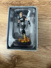 The classic marvel figurine - marvel,