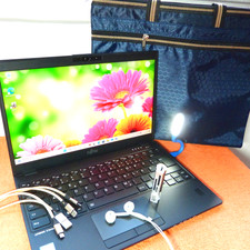 Fujitsu U939 ULTRABOOK l 14 Zoll TOUCH l SSD Windows 11 PRO l 16GB RAM NEU USBC