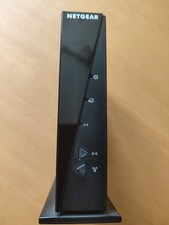 NETGEAR WNR2000 N300  4-Port 100 Mbps Funk Router Schwarz