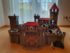Playmobil große Löwenritterburg + Erweiterung + sehr viel Zubehör