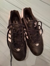 sportschuhe 41 1/3 damen Adidas Goodyear schwarz/weiss wie neu 