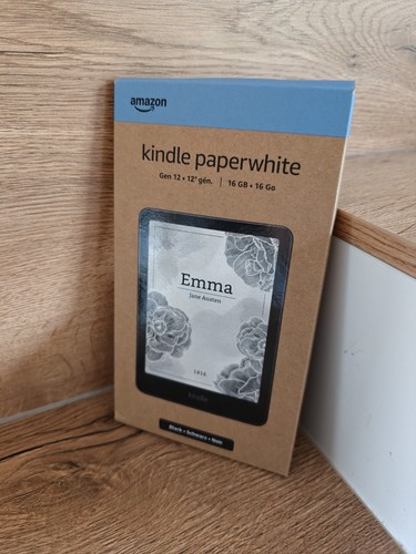 Amazon kindle paperwhite - paperwhite, 12