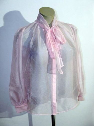 Rosa farbene transparente