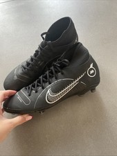 Nike Fußballschuhe, nur