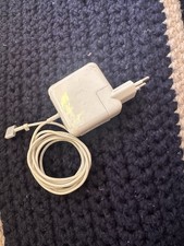 Original Apple MagSafe 2