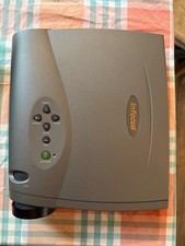 Infocus LP335 Beamer - Voll funktionsfähig