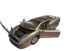 Maisto Jaguar XJ 220 – 1:18