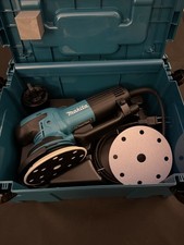 Makita BO6050J 6.6 AMP 6"