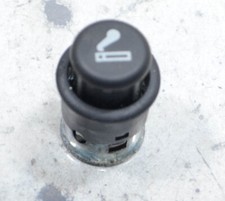 VW Passat 3BG Variant 2004 Zigarettenanzünder #141225-G680