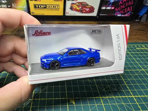 Schuco nissan skyline - 1:64,