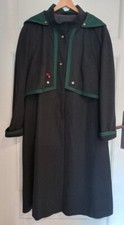 Langer schwarzer mantel aus - schwarzer,