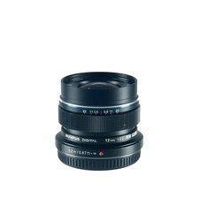Olympus 12/2.0 MFT, Objektiv