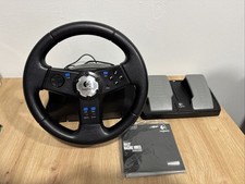 Logitech Lenkrad mit Pedalen