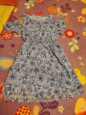 Mädchen Kleid Gr.134/140 Blau