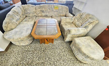 Eckcouch mit Schlaffunktion + Bettkasten, Sessel und Hocker beige gemustert (geb