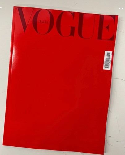 Vogue italia valentino - vogue,