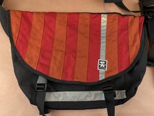 VTG HTF Crumpler Messenger
