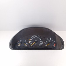 17078 Mercedes-Benz W202 W210 Tacho Kombiinstrument 2025409347 Bj1997 173228km