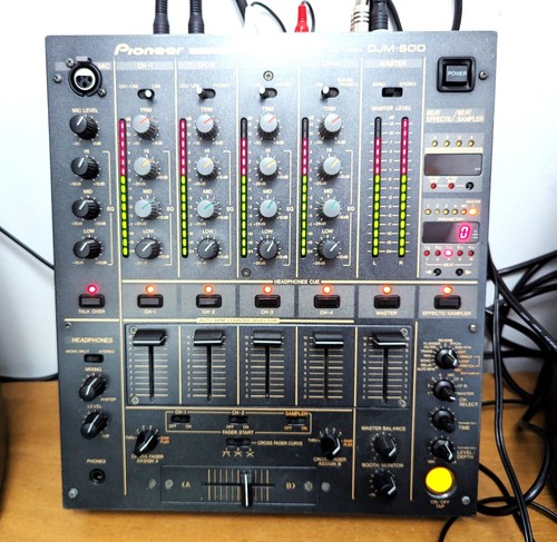 Pioneer professional djm 600 - pioneer,